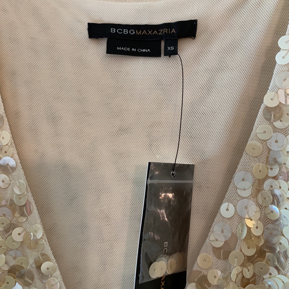 BCBGMAXAZRIA SEQUINED DRESS SIZE XS - Picture 4 of 5